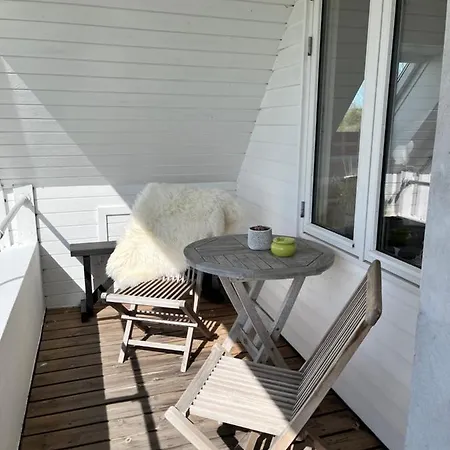 Ruhetgaard Bed & Kitchen לינה וארוחת בוקר 4*