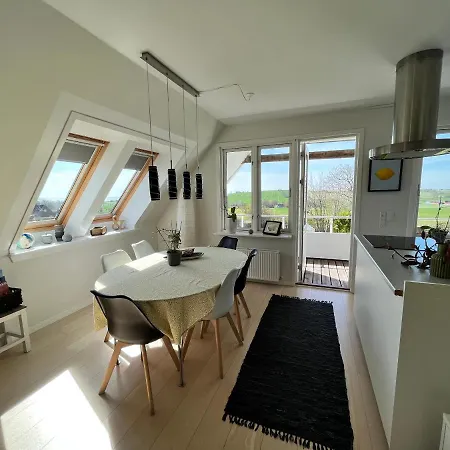 Ruhetgaard Bed & Kitchen * Aeroskobing