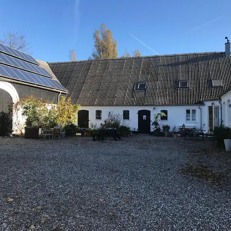 Ruhetgaard Bed & Kitchen Aeroskobing