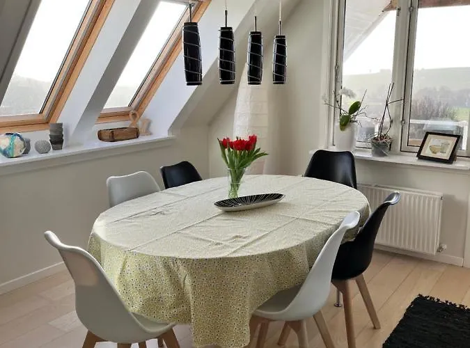 לינה וארוחת בוקר Ruhetgaard Bed & Kitchen